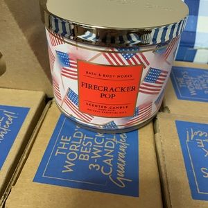 Bath & body works FIRECRACKER POP candle